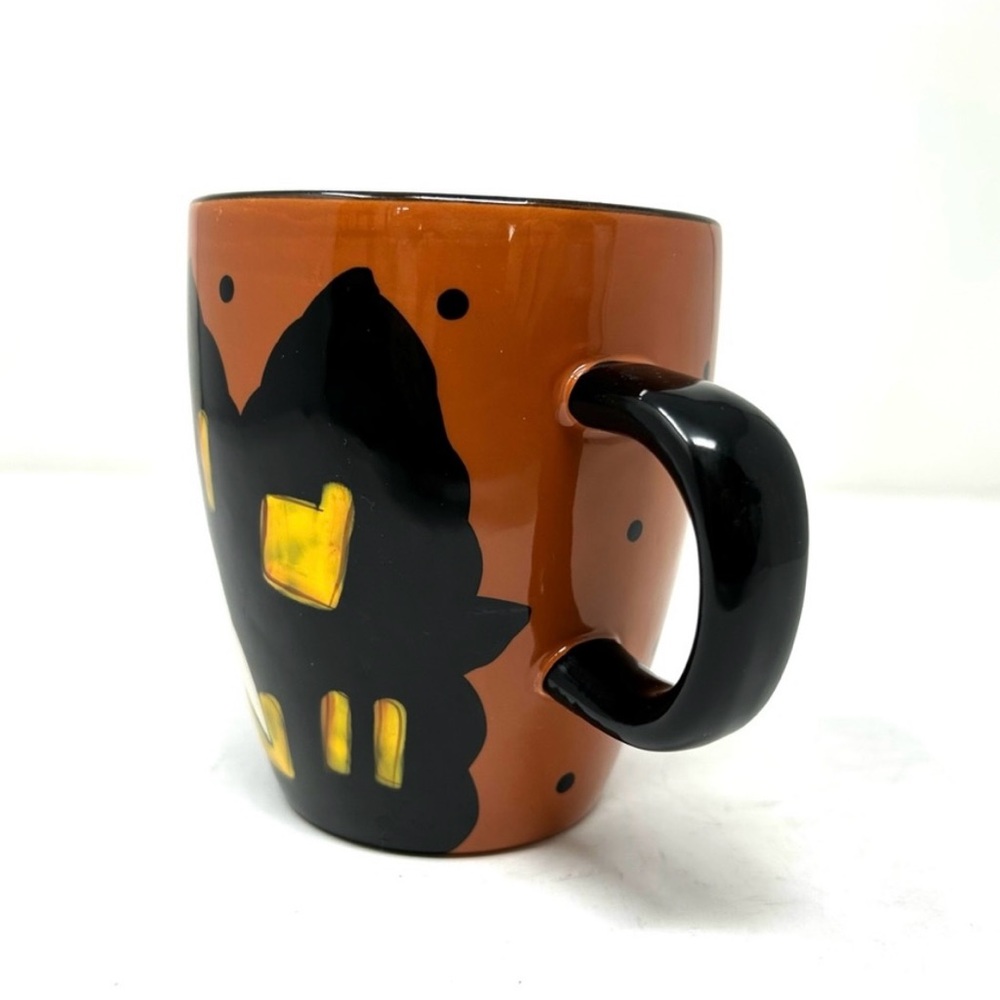 Ceramic Mug! For ghost lovers! - Picture 2 of 5